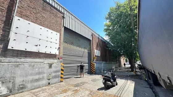 Alquiler De Depósito En  Barracas De 1657 Mts Cub