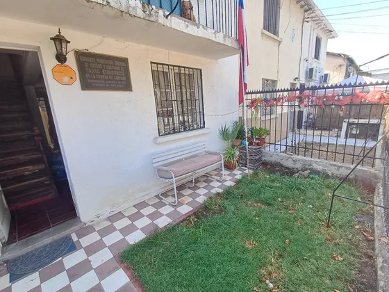 Rondizzoni/club Hipico, 2 Dorm, 2 Baños, Patio.