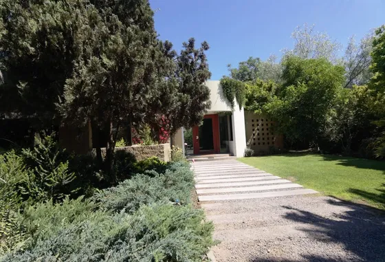 Casa En Arriendo Las Brisas De Chicureo