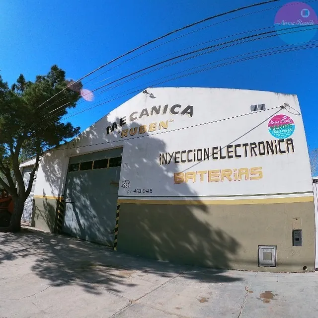 Taller Mecánico Con Vivienda En Venta - Galpon Con Vivienda - Gaboto 2985