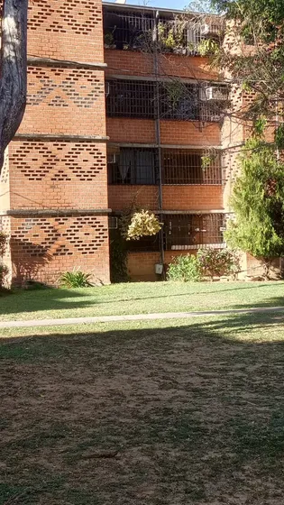 Solo A Persona Juridica, Alquilo Apartamento Original, Sin Muebles