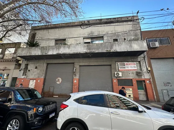 Deposito Doble Lote En Venta- Zona Comercial Flores