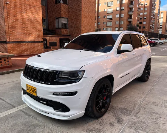 Jeep Grand Cherokee 6.4 Srt8