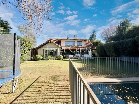 Espectacular Casa Remodelada En Condminio