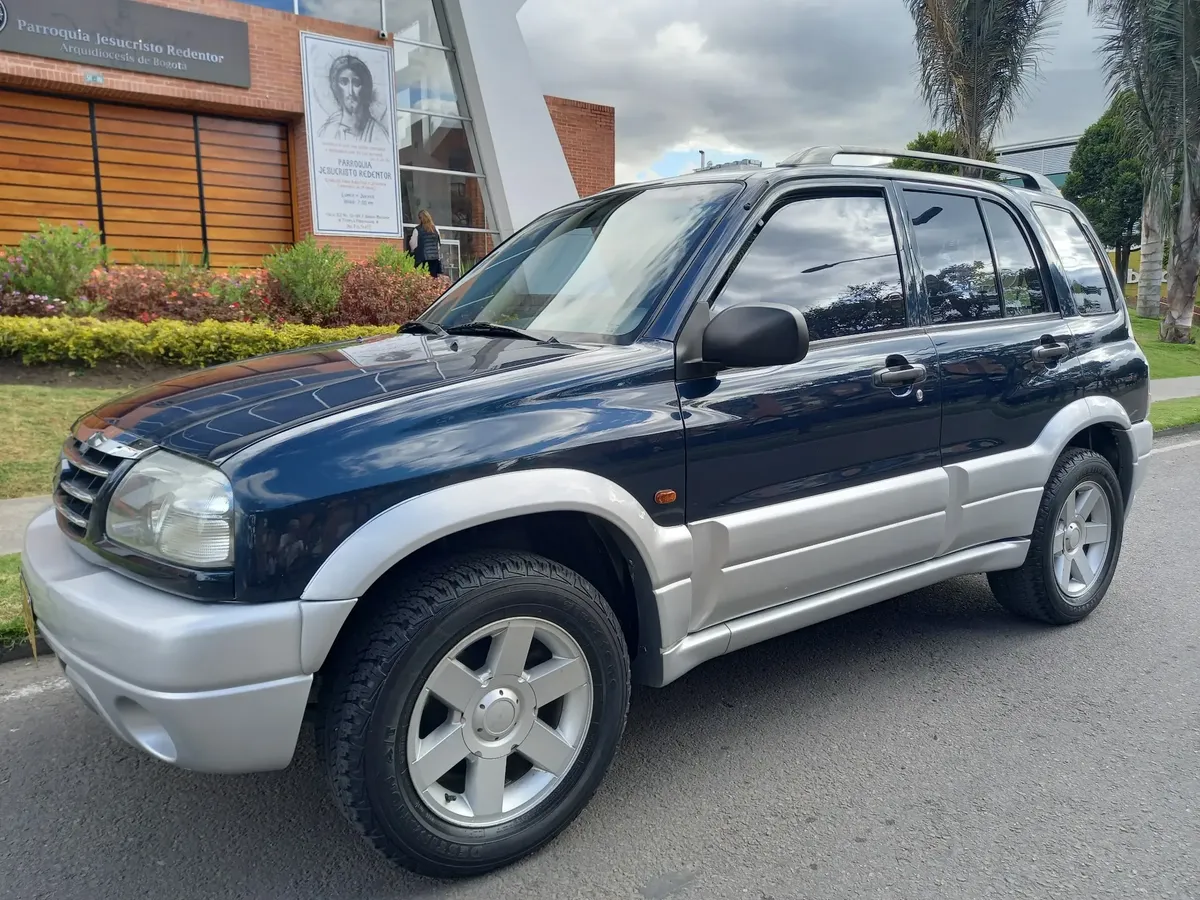 Chevrolet Grand Vitara 2.5 V6 DOHC