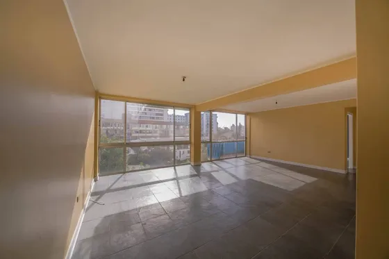 Oportunidad! Arriendo Amplio Departamento, Centro De Viña