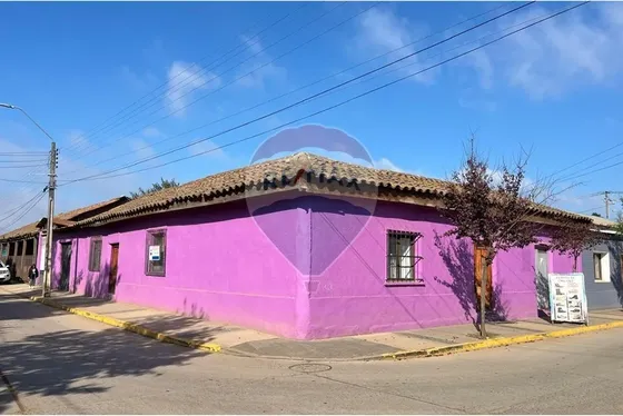 Casa Frente Plaza De Armas. San Clemente. 435 M2