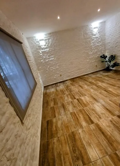 Pb Al Frente, Consultorio Y/o Vivienda+patioexclusivo 2dormi