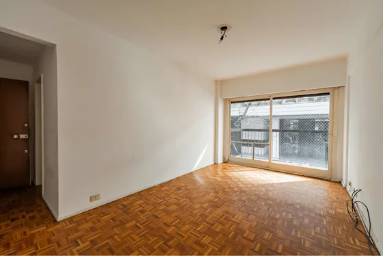 Venta Departamento 2 Ambientes Al Frente, Las Cañitas, Caba