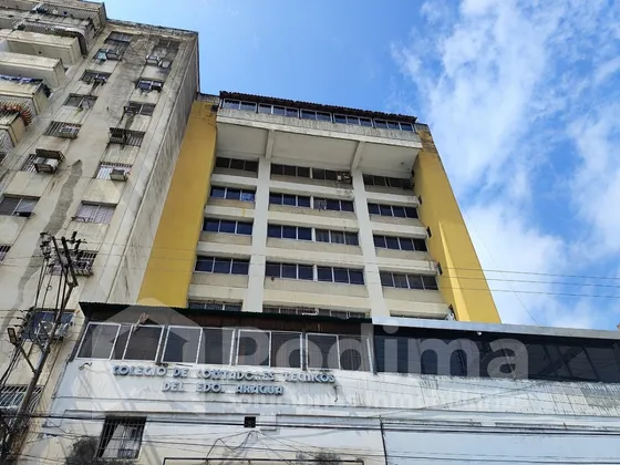 Oficina En La Avenida Miranda, Pleno Centro De Maracay