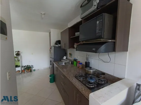 Apartamento Iluminado Y Amplio(mls#249519)