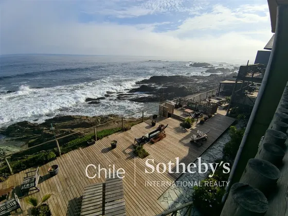 Hotel En Primera Línea En Pichilemu