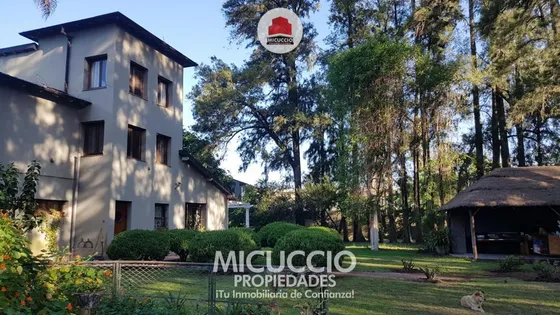 Casaquinta En Venta, Neuquén 690, Barrio Lambertuchi. Ideal Asilo, Clinica, Jardin De Infantes