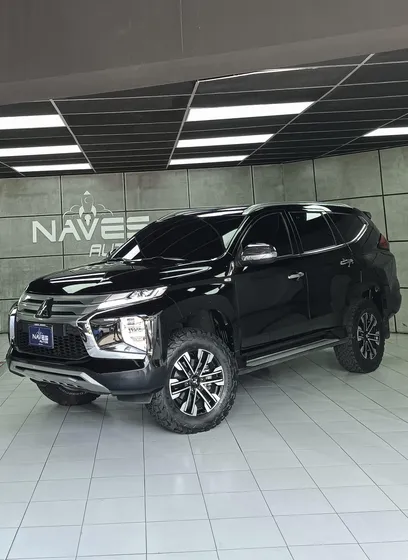 Mitsubishi Montero Sport