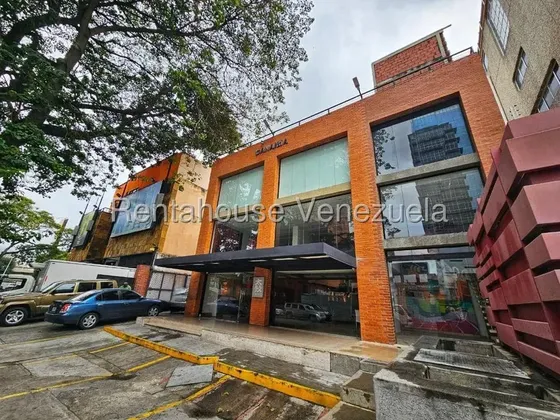Se Vende Bello Excelente Local Comercial En Las Mercedes Mls 26-12785