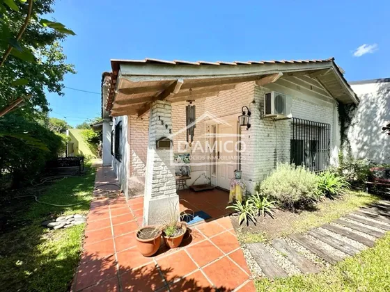 Chalet 4 Amb En Excelente Zona De Castelar Norte Apto Credito