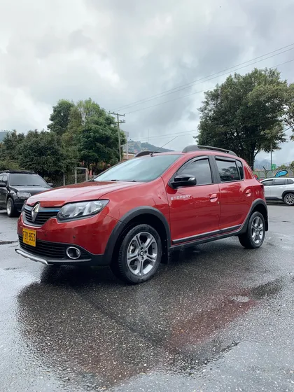 Renault Stepway 1.6 Intense Automática