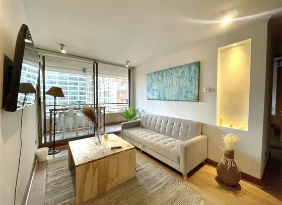 Departamento Amoblado En Arriendo De 2 Dorm. En Las Condes