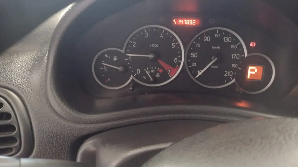 Peugeot 206 2008 1.6 16v Feline Flex Aut. 5p — foto 10
