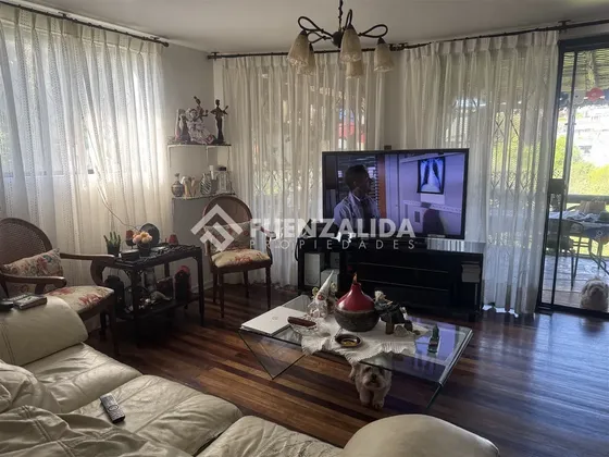 Casa En Venta De 3 Dorm. En Viña Del Mar