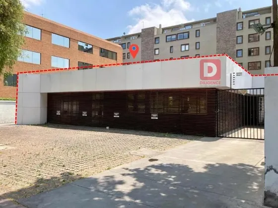 Local Comercial En Arriendo En Vitacura 300 M2 Utiles