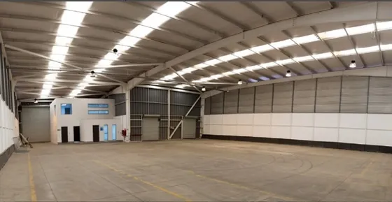 Bodega En Condominio. Seguridad. Acceso Norte