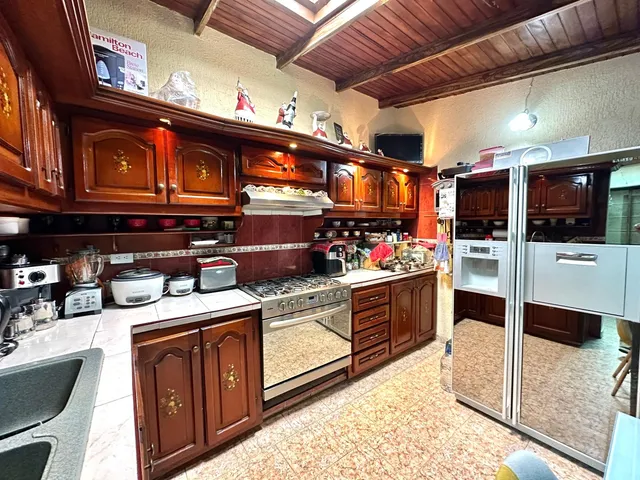 Lh Se Vende Casa En La Unidad Vecinal A Pie De Calle 