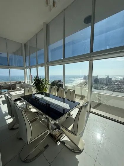 Exclusivo Penthouse En Venta En Edificio Mirador Playa Brava
