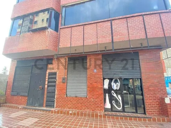 Local Comercial En Venta Calle Libertad Pto La Cruz