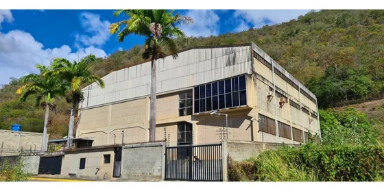 Galpon Edificio Industrial En Venta O Alquiler En Guarenas 3000m2