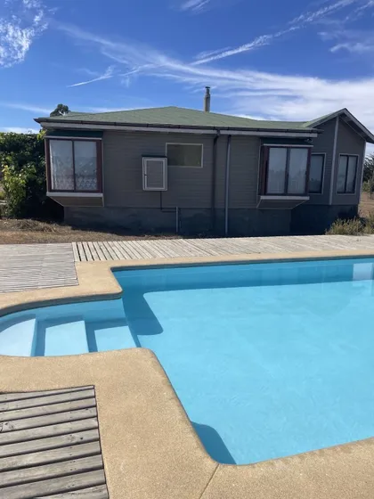 Amplia Casa En Algarrobo: 4d/2b, Gran Terreno