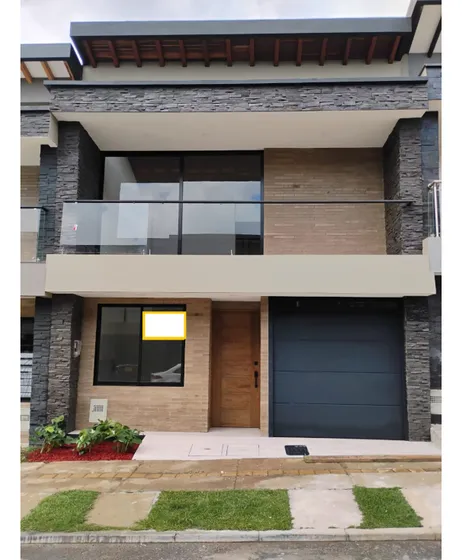 Casa En Venta En Llano Grande Rionegro Colombia