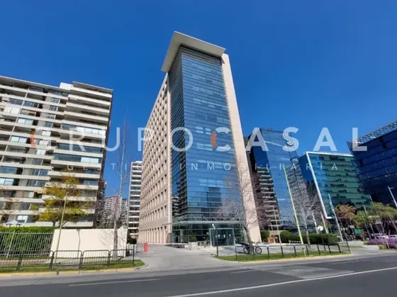 Av. Manquehue, Sector Nueva Las Condes.