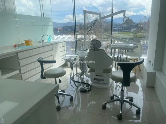 Oficina En Venta En Lo Barnechea