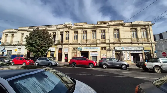 Casona Histórica En Venta 1.184,05 M² Las Heras Valparaíso 