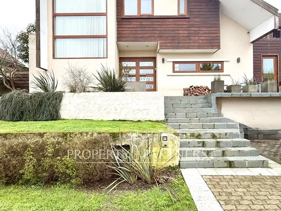 El Venado Moderna Casa Con Piscina