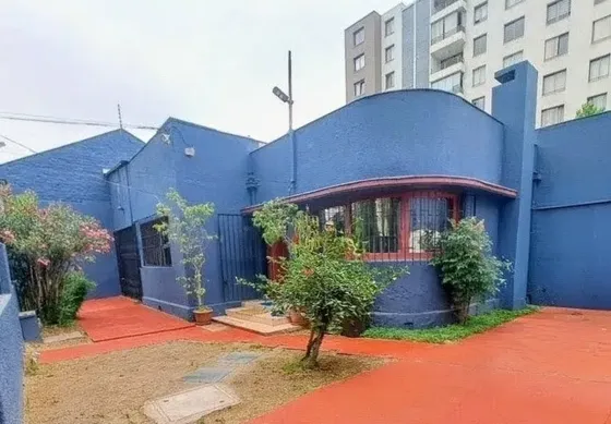 Casa Para Uso Comercial 6 Privados