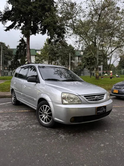 Kia Carens 2.0 Lx 7 Cool