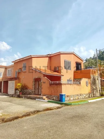 Venta Casa Villa- Urbanizacion Villas Del Rocio Naguanagua Carabobo