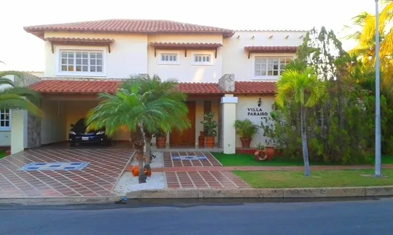 Casa En Venta En Lechería Las Villas