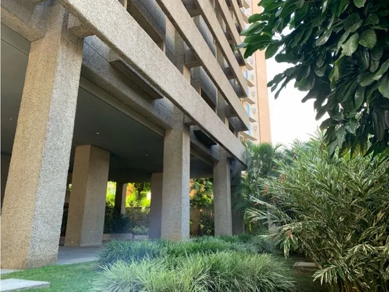 Vendo Apto 315mts2 3h+s/4b+s/3pe Campo Alegre