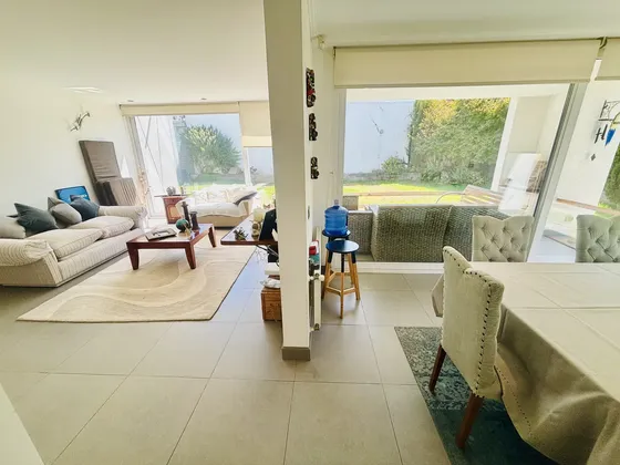 Moderna, Solida, Iluminada Y Finas Terminaciones, Reñaca.