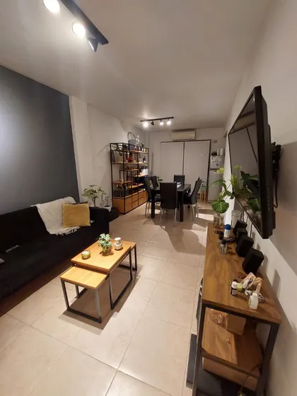 Departamento, 2 Ambientes, Excelente Zona. Posibilidad De Financiamiento