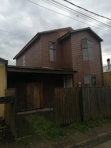 Casa En Venta De 3 Dorm. En Pitrufquén