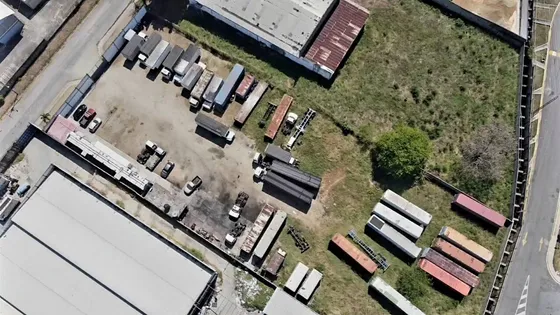 Terreno Y Galpón Comercial E Industrial Alquiler G.g
