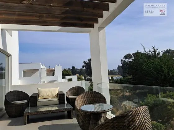 Departamento En Venta De 4 Dorm. En Maitencillo, Marbella