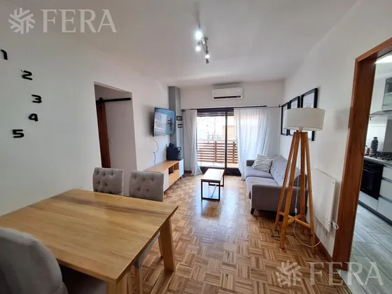 Venta Departamento De 3 Ambientes Con Balcón En  Avellaneda Centro
