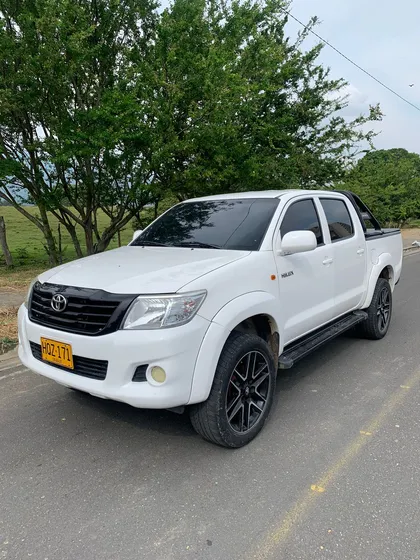 Toyota Hilux 2.5 Imv