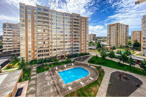 Departamento En Condominio Los Conquistadores