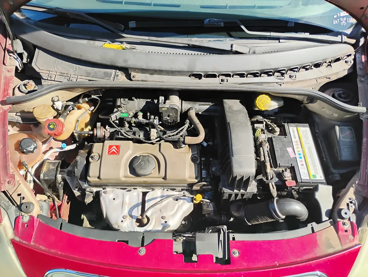 Citroën C3 2009 1.4 8v Glx Flex 5p — foto 8